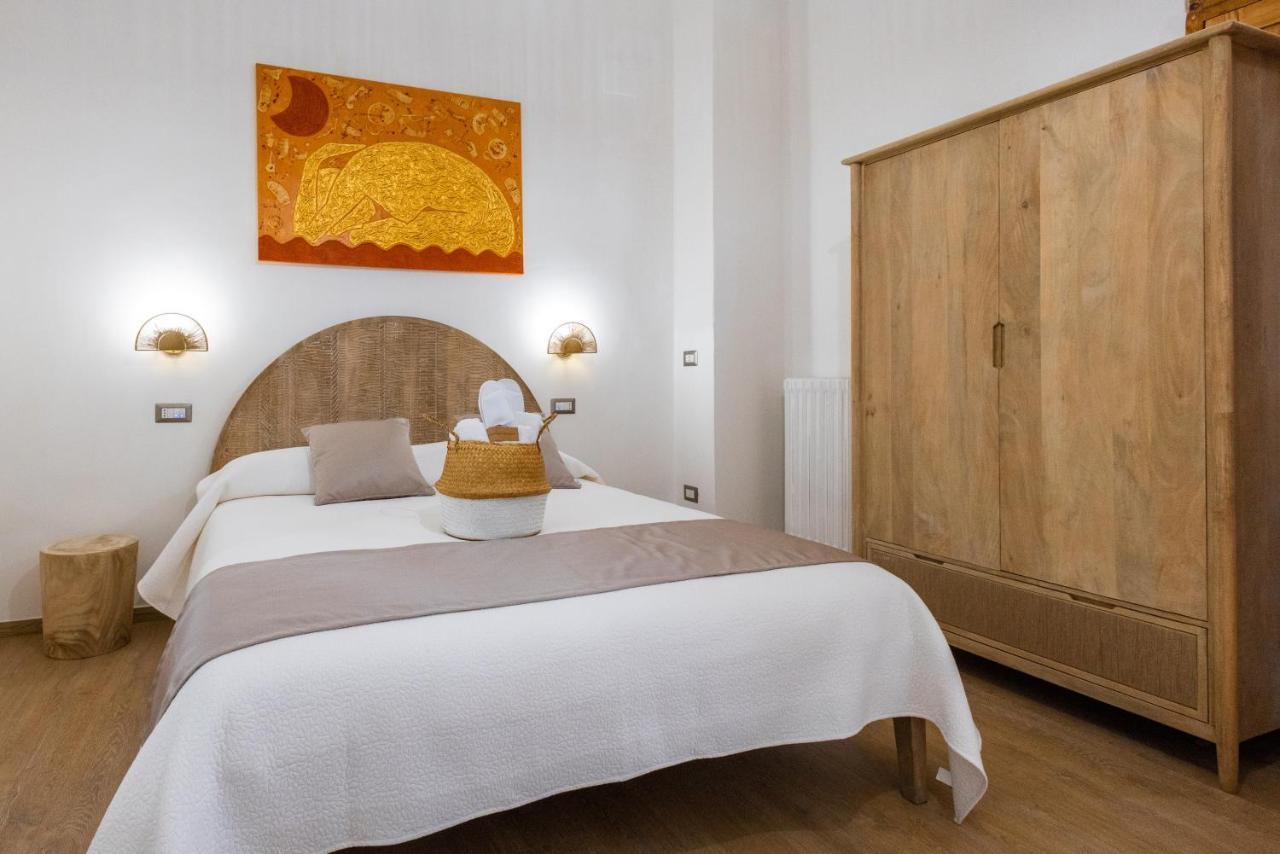 Lovely Rooms - Guest House Suites Триджано Екстер'єр фото