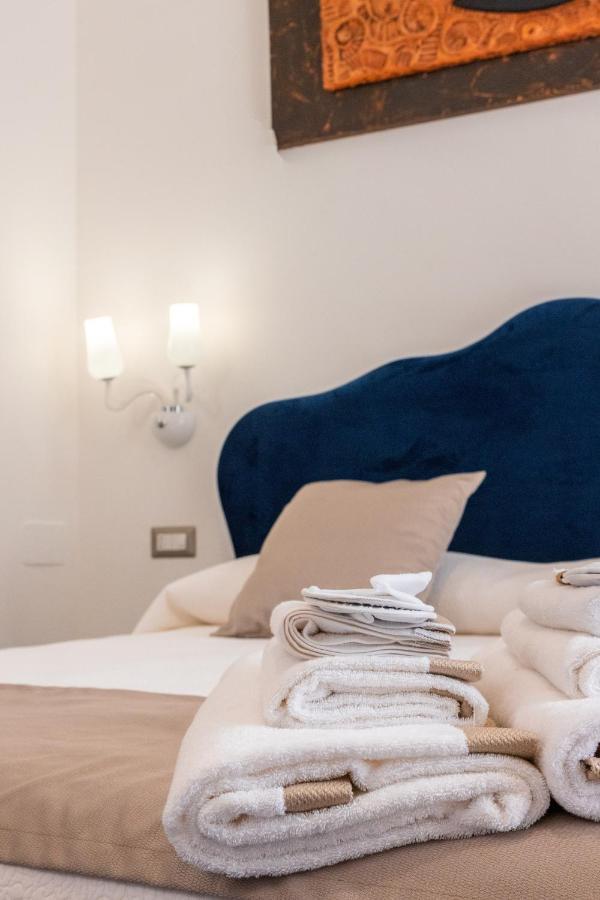 Lovely Rooms - Guest House Suites Триджано Екстер'єр фото